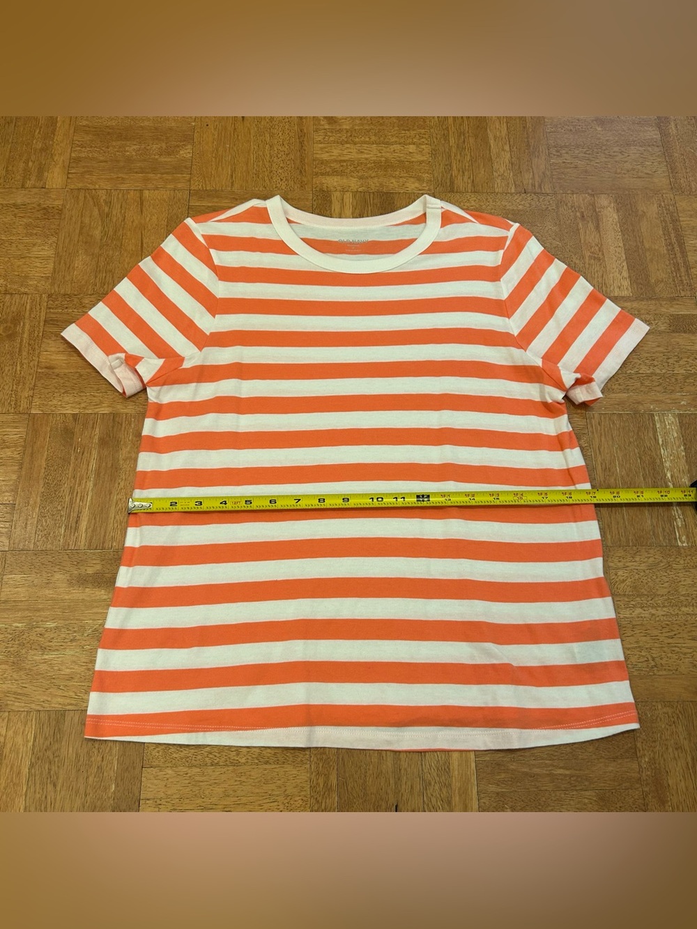 NWOT Old Navy Women’s M Pink/White Striped Crew Neck Short Sleeve T-Shirt